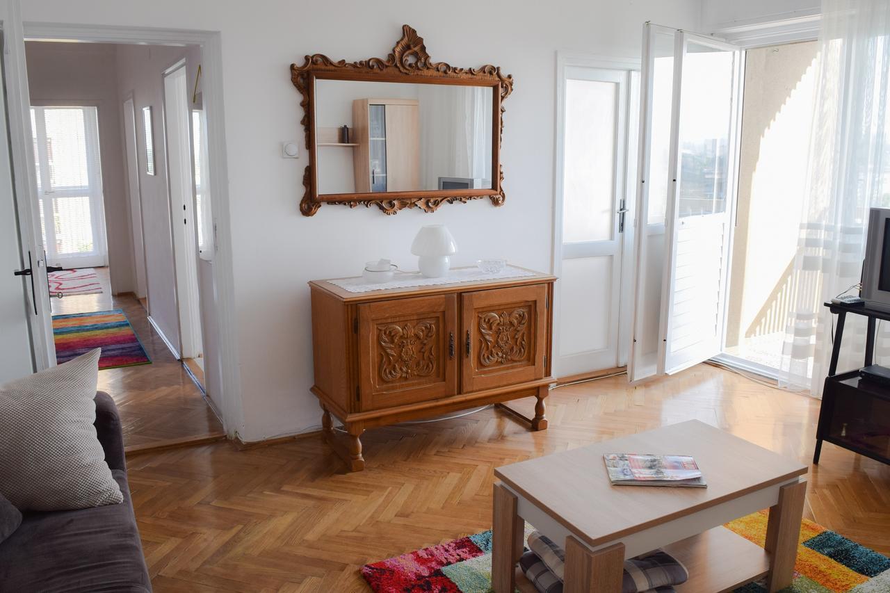 Apartman Bane 021 With A View Novi Sad Exterior photo