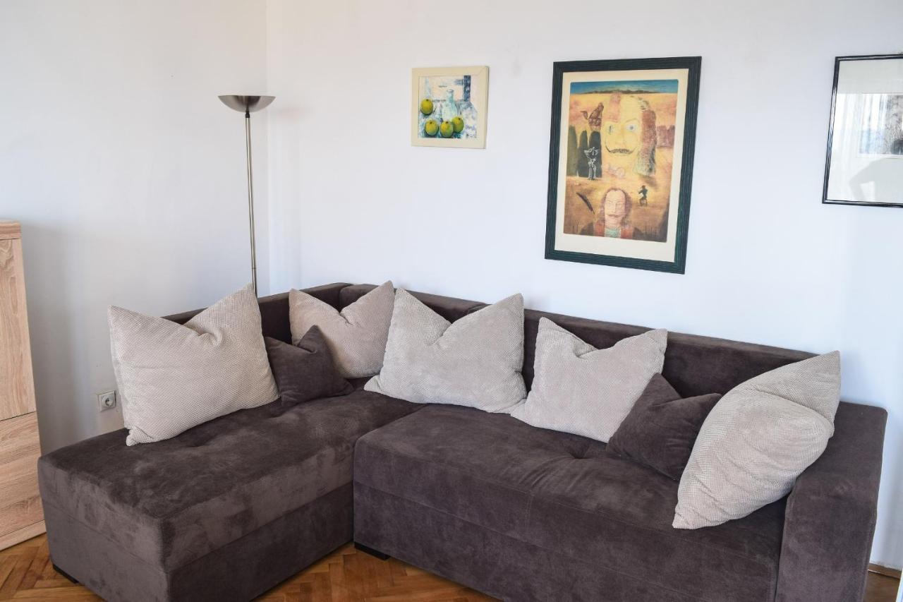 Apartman Bane 021 With A View Novi Sad Exterior photo